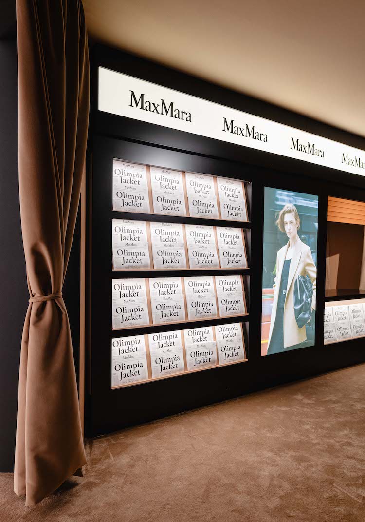 063  BAR 2164  Max Mara